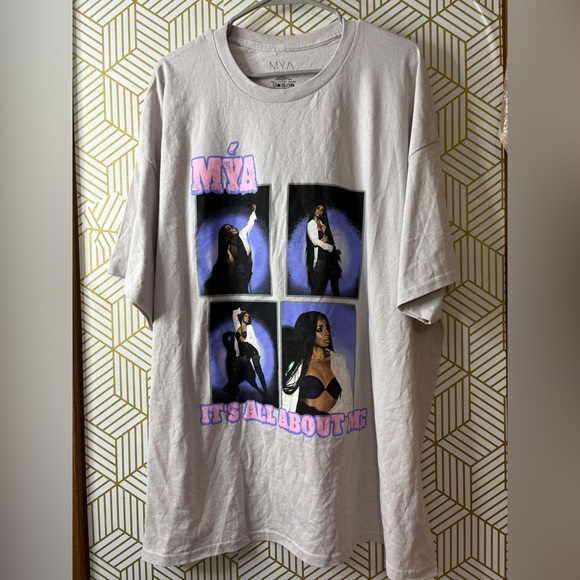 Mya Graphic Print T-Shirt - Gray 3X - Picture 1 of 5
